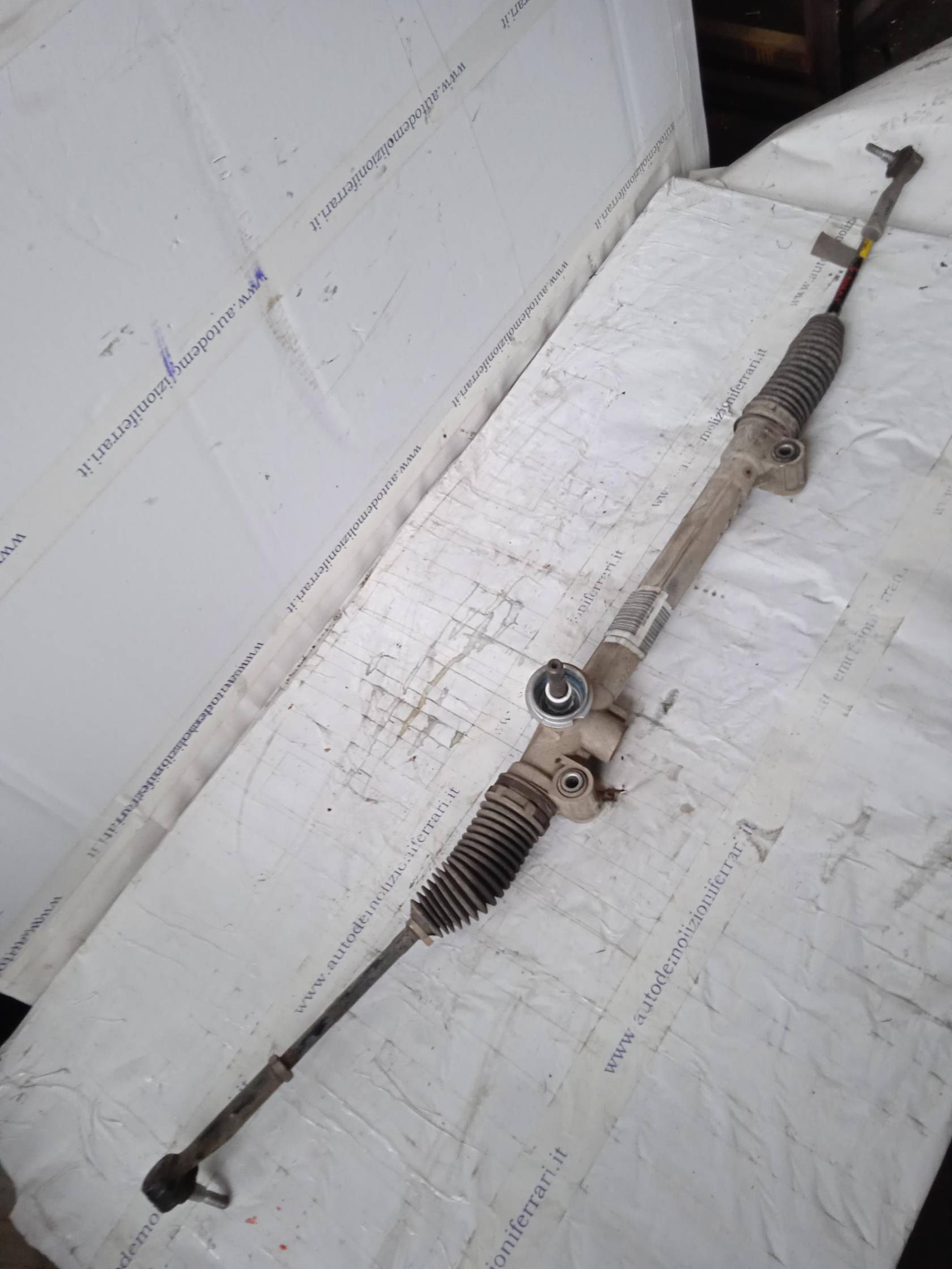 Scatola sterzo servoassistita